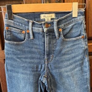 Madewell Women's Slim Fit Blue Jeans